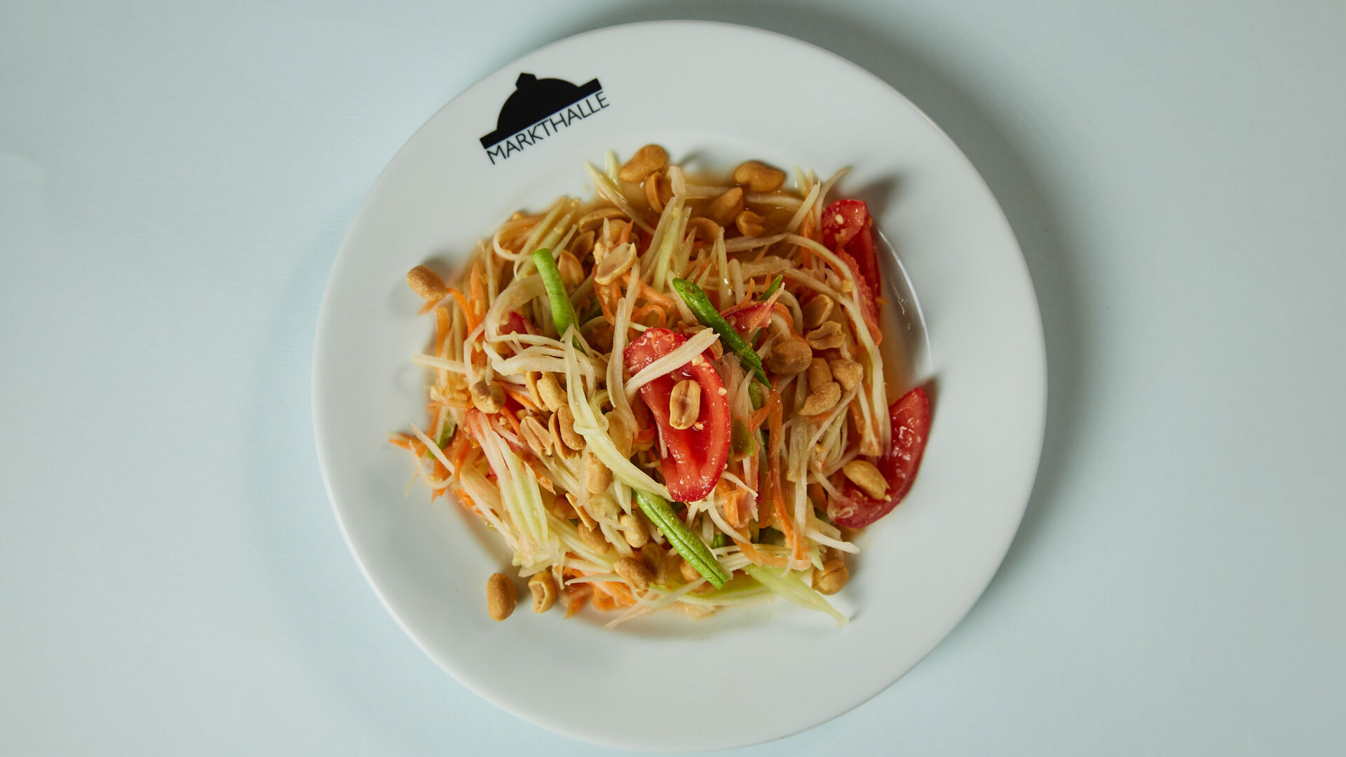 ac19_Basel_GoisThai_20192796_web ac19_Basel_GoisThai_20192796_web