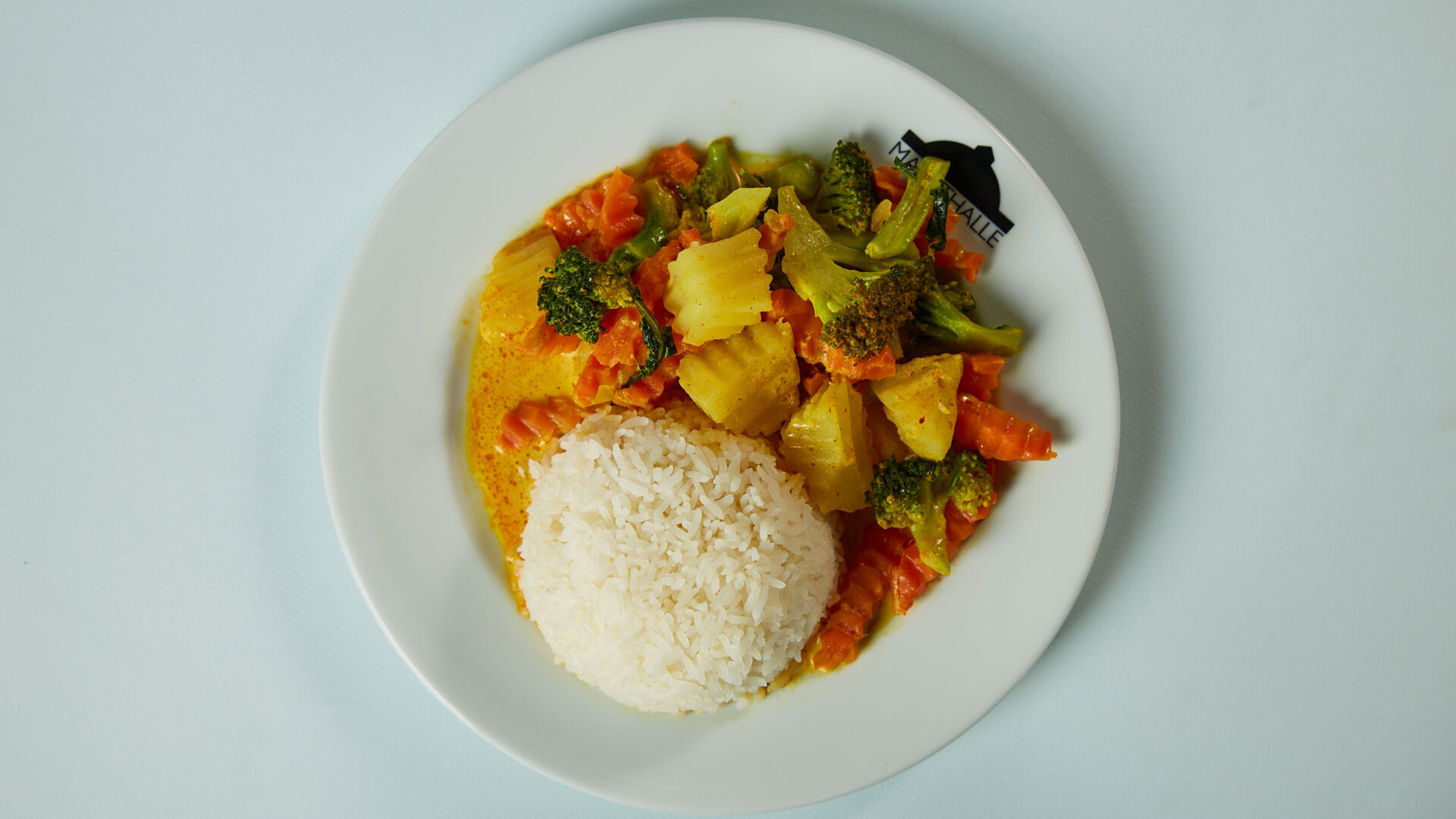 ac19_Basel_GoisThai_20192753_web ac19_Basel_GoisThai_20192753_web